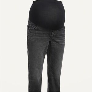 NWOT Old Navy Maternity Over the Belly Boyfriend Jeans in Black Wash